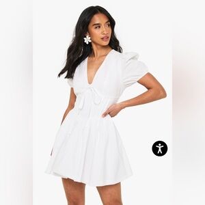 NWT Boohoo Corset Puff Sleeve Milkmaid Skater Dress